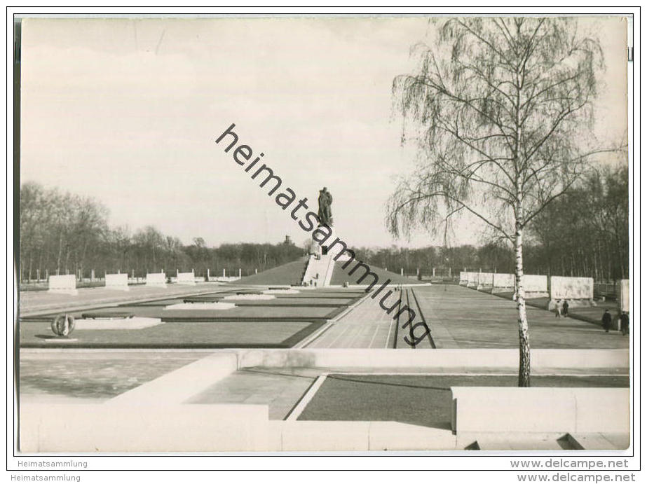 Berlin-Treptow - Sowjetisches Ehrenmal - Foto Ohne AK-Einteilung - Treptow