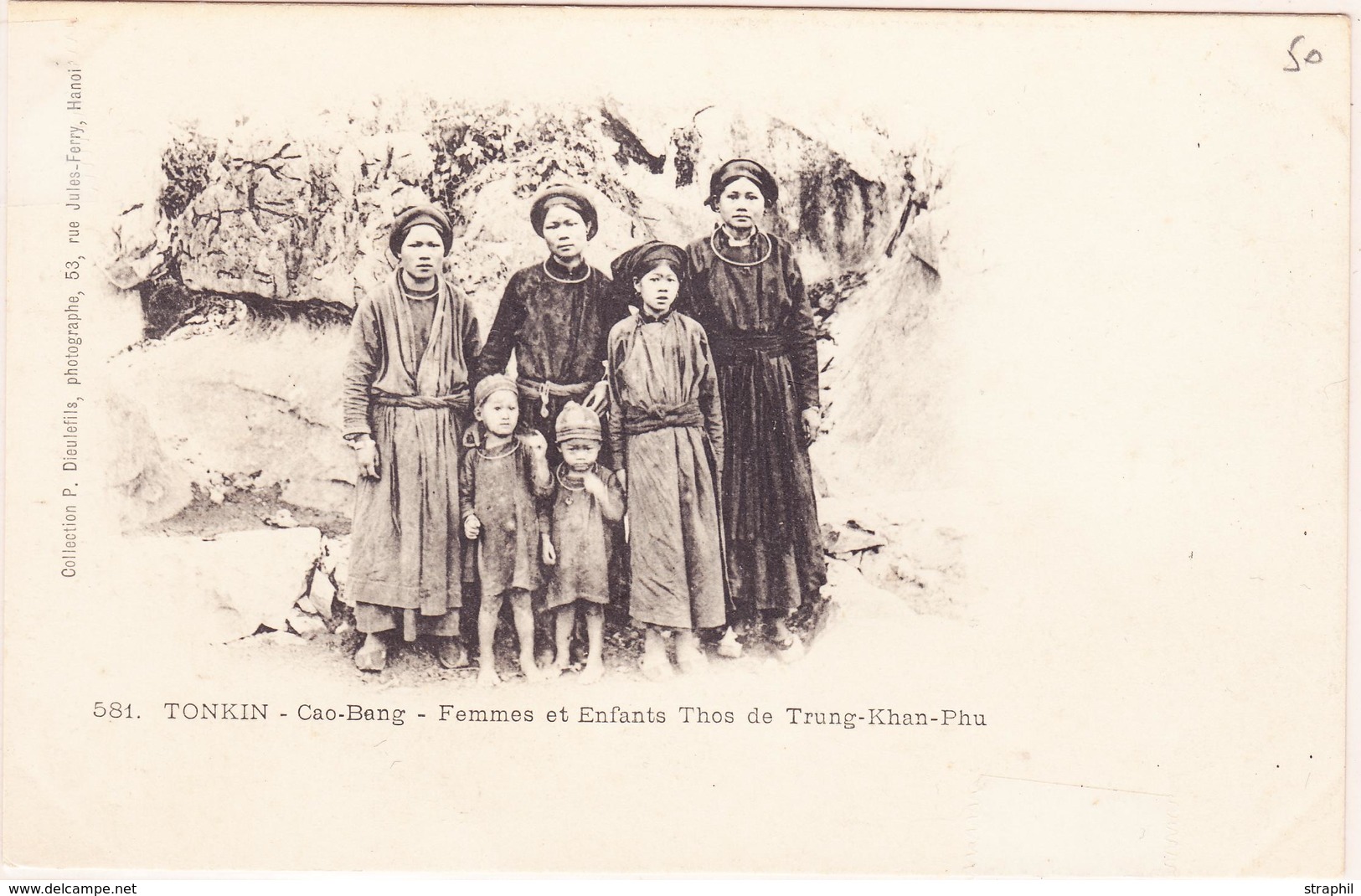 CPA TONKIN Cao Bang - Groupe De Femmes Et Enfants Thos De Trung-Khan-Phu - TB - Autres & Non Classés