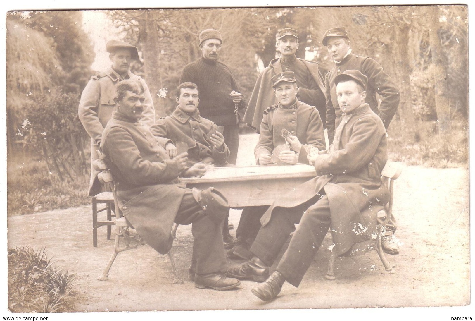 CHAUMONT -  Photo De Groupe Du 109ème  Régiment . Soldats Jouant Au Cartes. - Chaumont