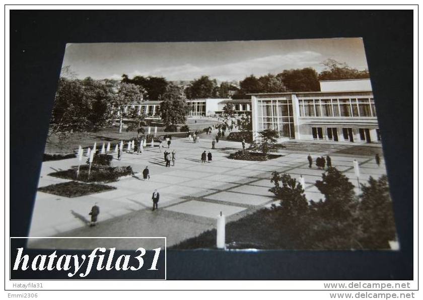 Bad Salzuflen  Kurpark Mit Konzert Und Wandelhalle Gelaufen 1968 - Bad Salzuflen