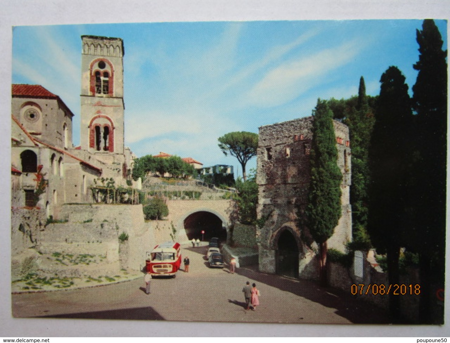 CP Italie  RAVELLO  Entrée à La Villa Rufolo  - Autocar Touristes - Salerno