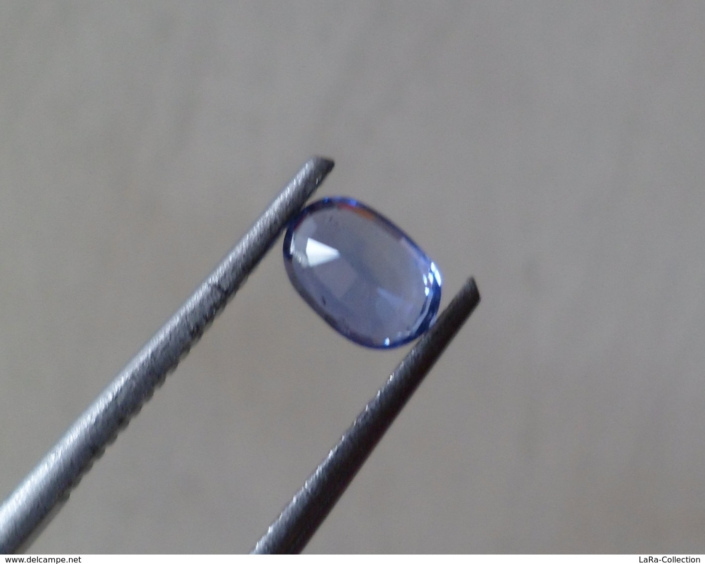 0.70 Natural Blue Sapphire Oval Shape [#0078-04] - Zafiro