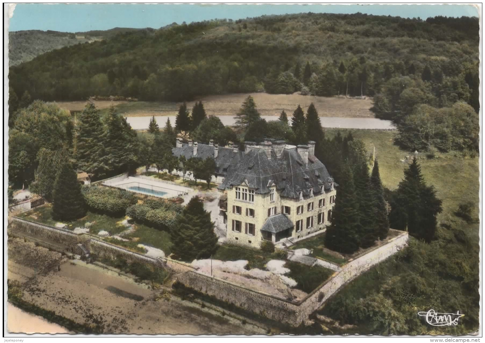 19 - Beaulieu Sur Dordogne - Vue Aérienne - Château Du Doux - Sonstige & Ohne Zuordnung