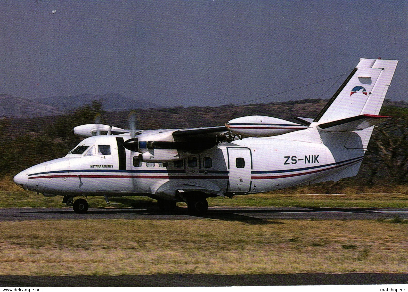 AVION- METAVIA AIRLINES LET 410UVP E20 ZS NIK - Autres & Non Classés