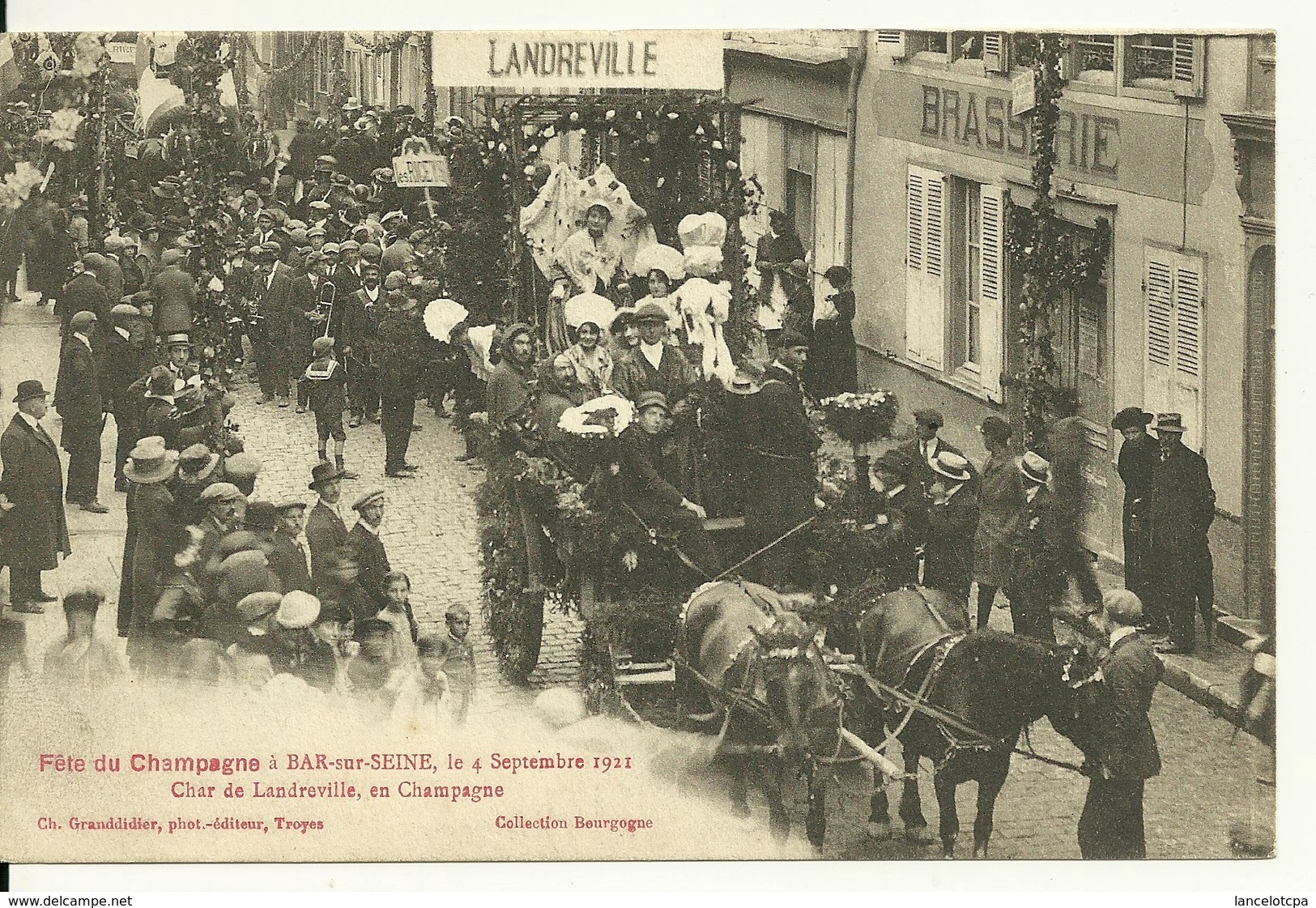 10 - BAR SUR SEINE / FETE DU CHAMPAGNE 1921 - CHAR DE LANDREVILLE - Bar-sur-Seine