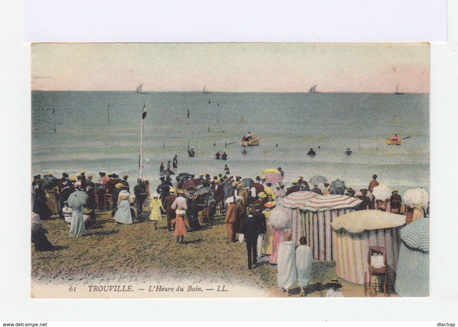 Trouville. L'heure Du Bain. Foule. Cabines De Plage. Ombrelles. (3041) - Trouville