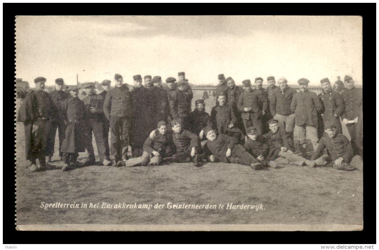 PAYS-BAS - HARDERWIJK - SPETTERREIN IN HEI BARAKKENKAMP DER GEINTERNEERDEN - PRISONNIERS DE GUERRE 14-18 - Harderwijk