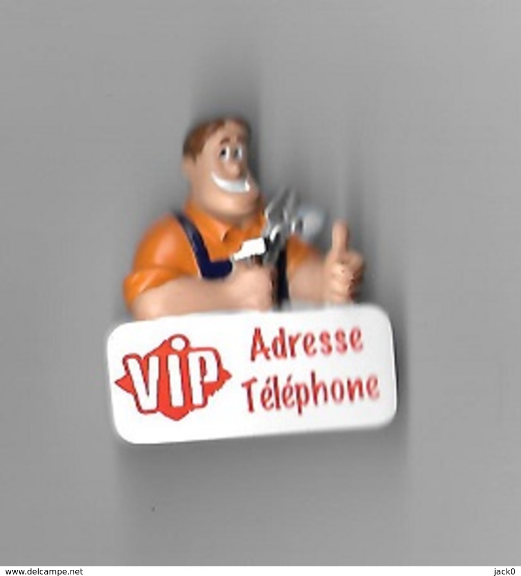 Magnet  V I P, Adresse  Téléphone - Reklame