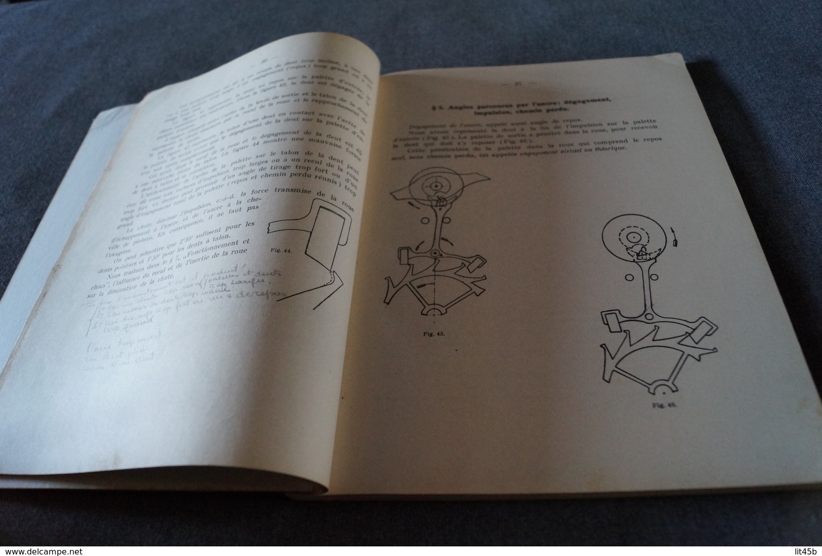 Ancien ouvrage originale Cours d'échapements écoles Suisse d'Horlogerie 1954,126 P.+ planches,27/21 Cm.