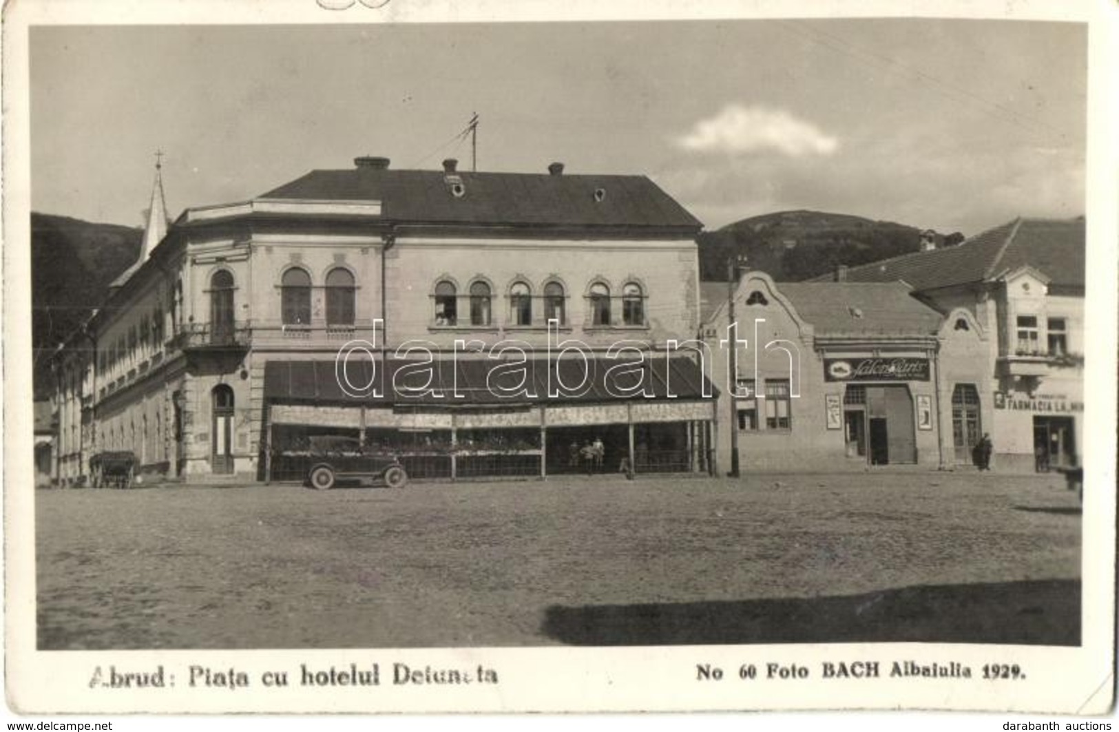 * T2/T3 1930 Abrudbánya, Abrud; Piata Cu Hotelul Detunata, Farmacia / Piac Tér, Detunata Szálloda, Gyógyszertár, Automob - Ohne Zuordnung