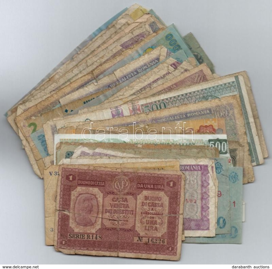 Vegyes: 62db-os Külföldi Papírpénz Tétel, Nagyrészt Román Bankjegyek T:IV-V
Mixed: 62pcs Of Foreign Paper Money, Mainly  - Sin Clasificación