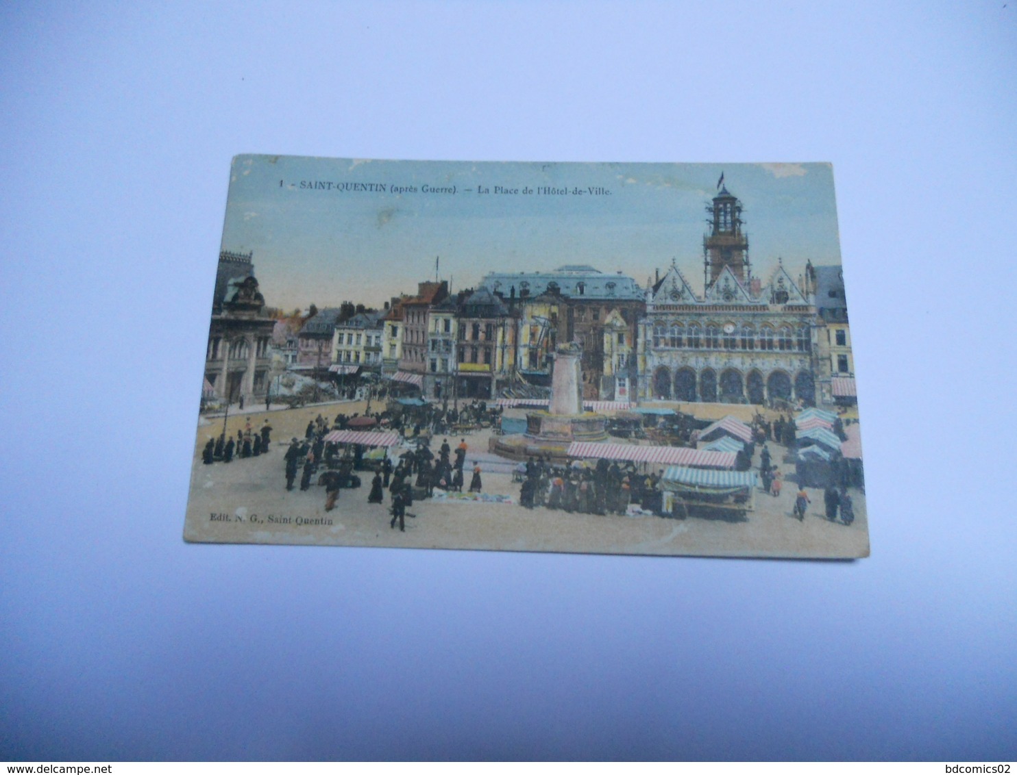 02  AISNE CARTE ANCIENNE  EN COULEUR DE 1937 SAINT QUENTIN LA PLACE DE L'HOTEL DE VILLE EDIT  N G - Saint Quentin