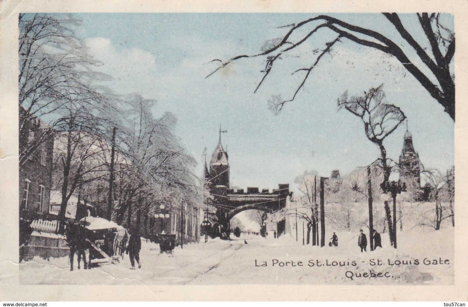 QUEBEC - QUEBEC - CANADA - PEU COURANTE CPA ANIMÉE DE 1930 - Québec – Les Portes