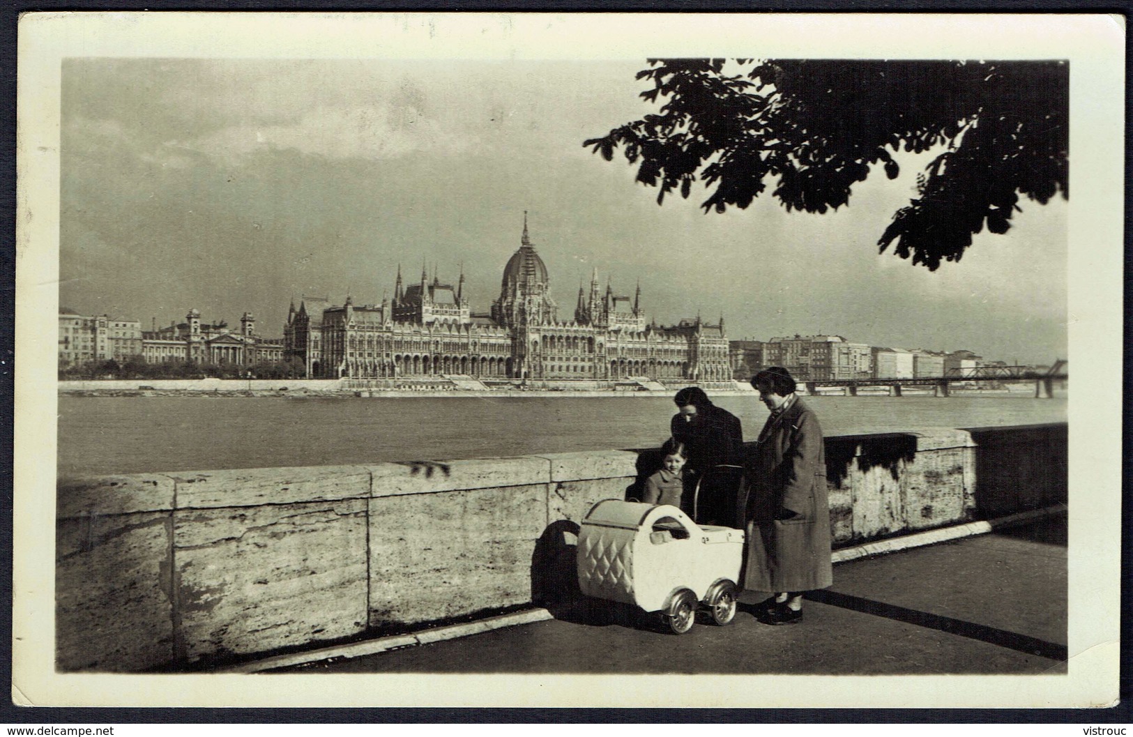 BUDAPEST - Orszàghàz - Gelaufen - Circulé - Circulated - 1957. - Ungarn