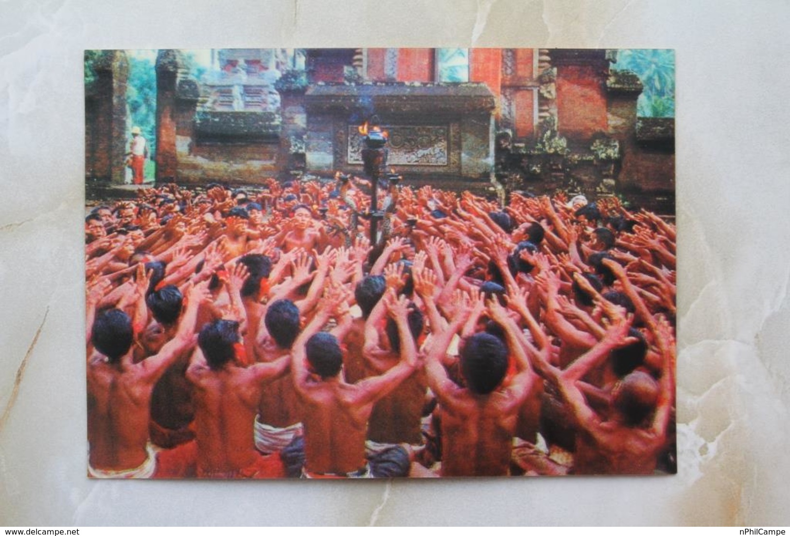 #12-INDONESIA POSTCARD 1970s 3D CARD(TOP STEREO), THE KECHAK DANCE, BALI - Indonesia