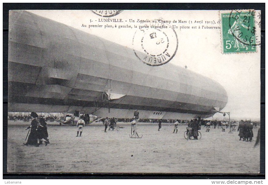 54-Lunéville, Zeppelin, Au Premier Plan, La Partie Dégonflée - Luneville