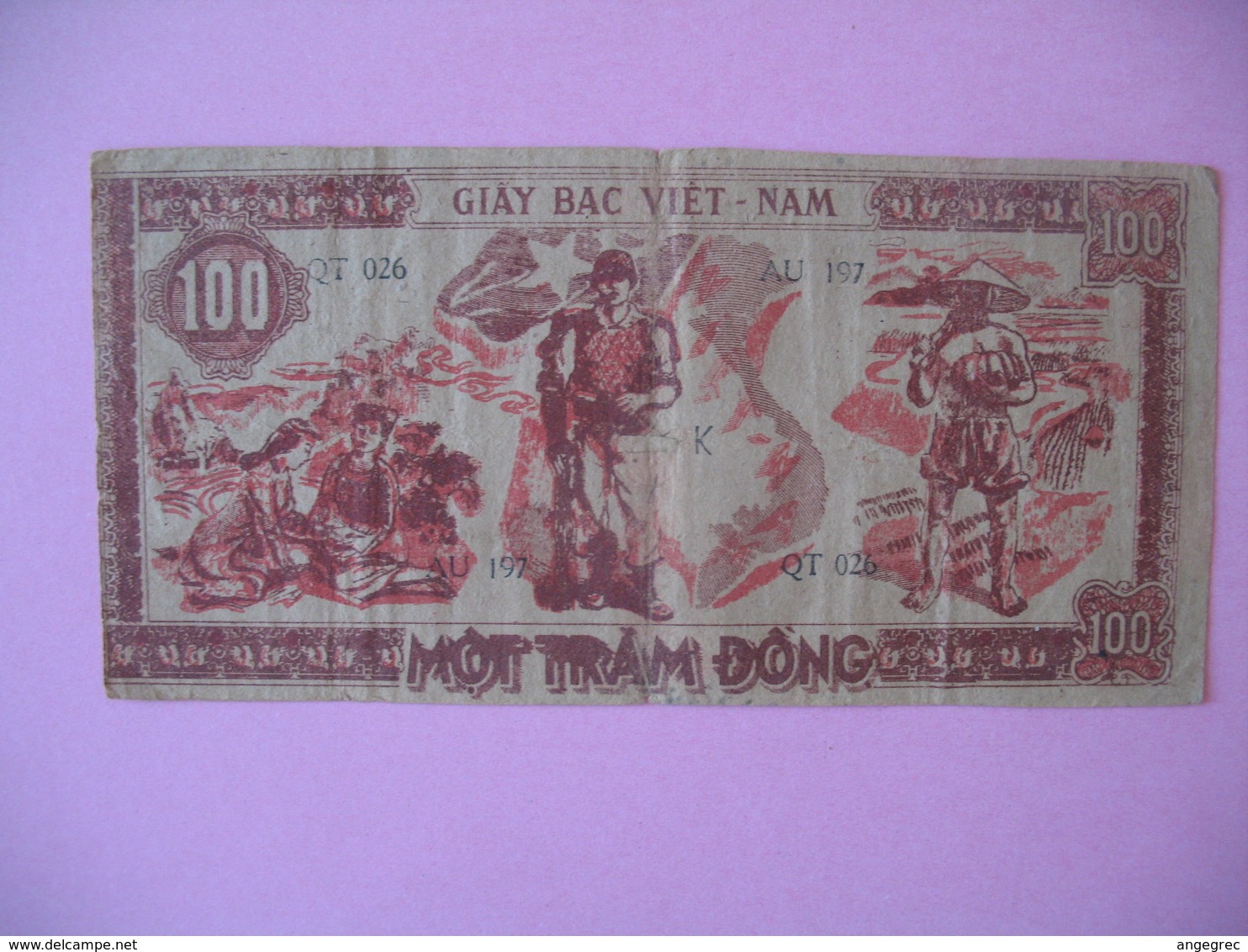 1948   Billet   Viêt-Nam     Giay Bac  De 100 Dong  N° AU 197 - Viêt-Nam