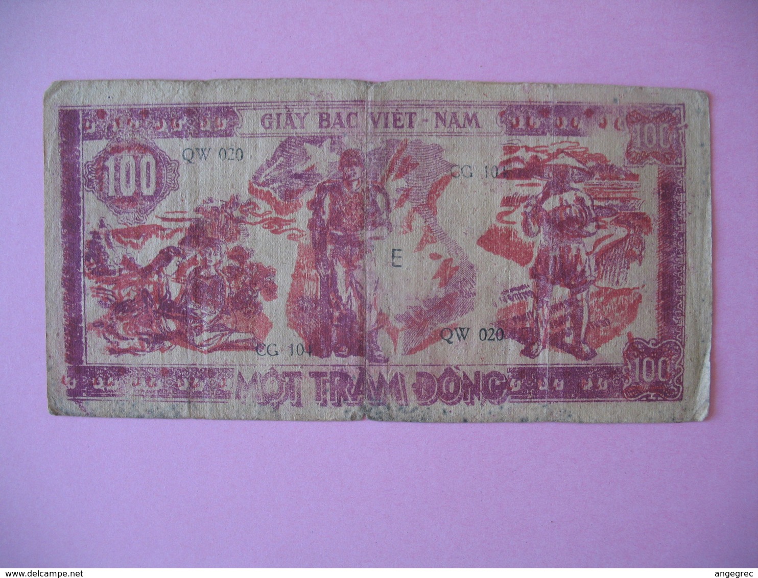 1948   Billet   Viêt-Nam     Giay Bac  De 100 Dong  N° CG 104 - Viêt-Nam