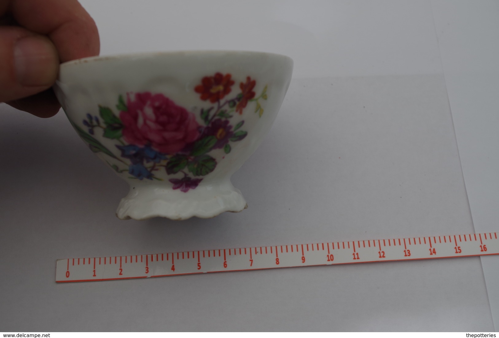 B/ France Picardie Nord Bol à Café Du Nord Motif Tulipe Décalcomanie Coffee Ca 1920 1930 Hauteur 5 Cm Diametre 8,8,7cm - Tasses