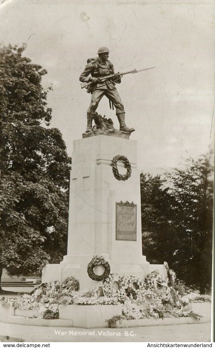 004333  War Memorial, Victoria B.C. - Victoria