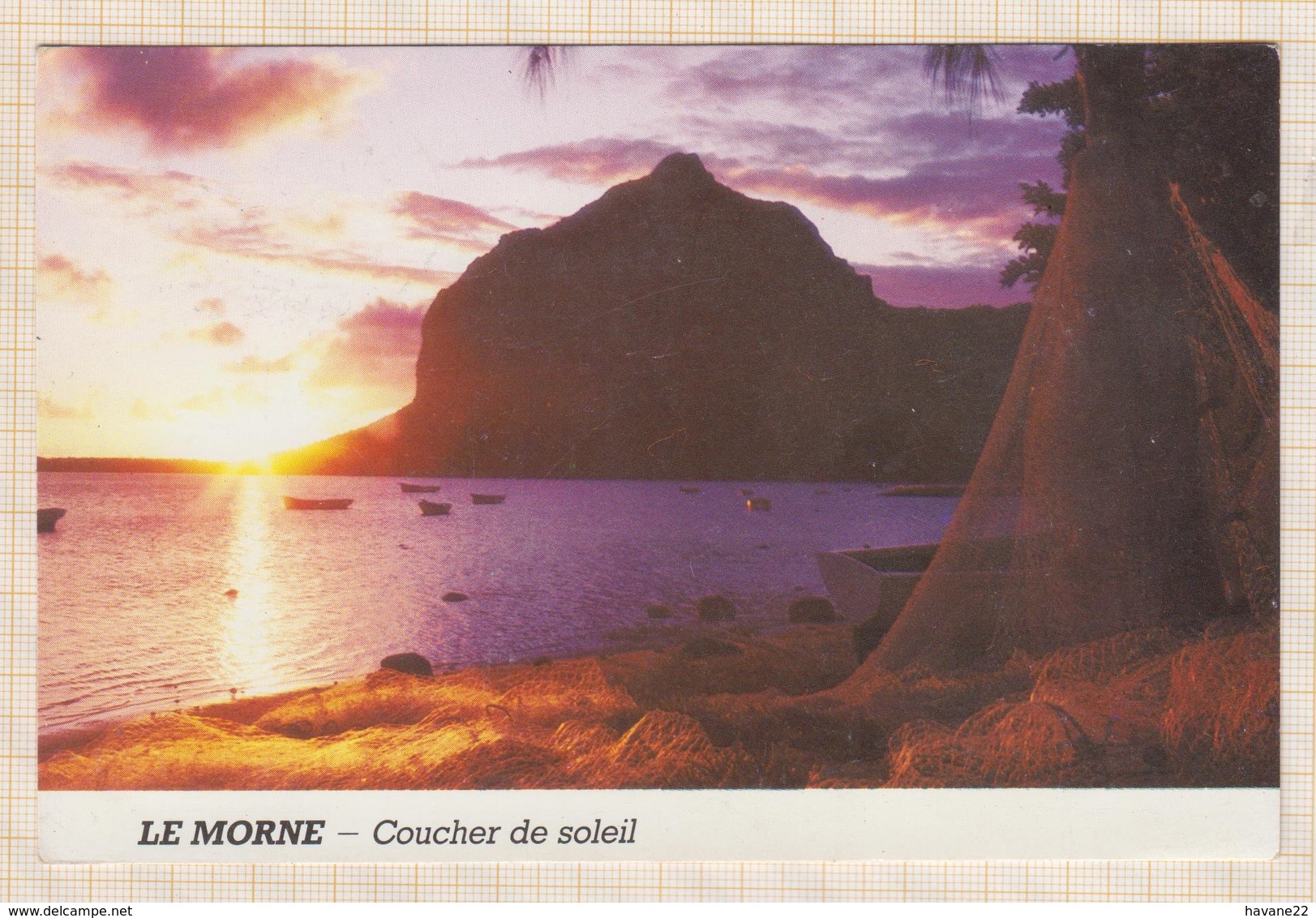 8AK1687LE MORNE COUCHER DE SOLEIL  2 SCANS - Mauritius