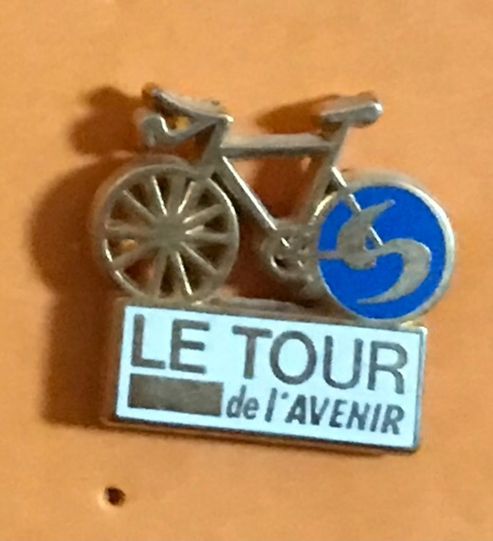 CYCLISME LE TOUR DE L AVENIR - Cycling