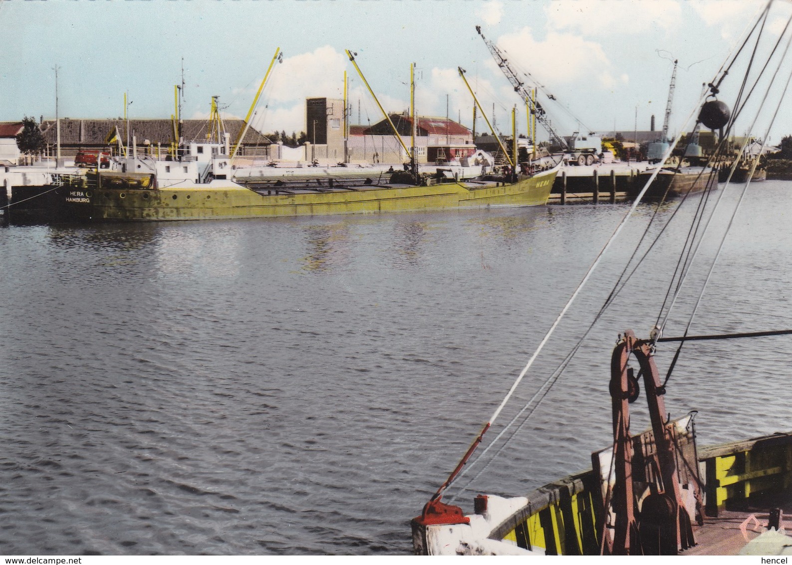 GRAVELINES - Le Bassin Vauban - Bateaux - Péniches - Gravelines