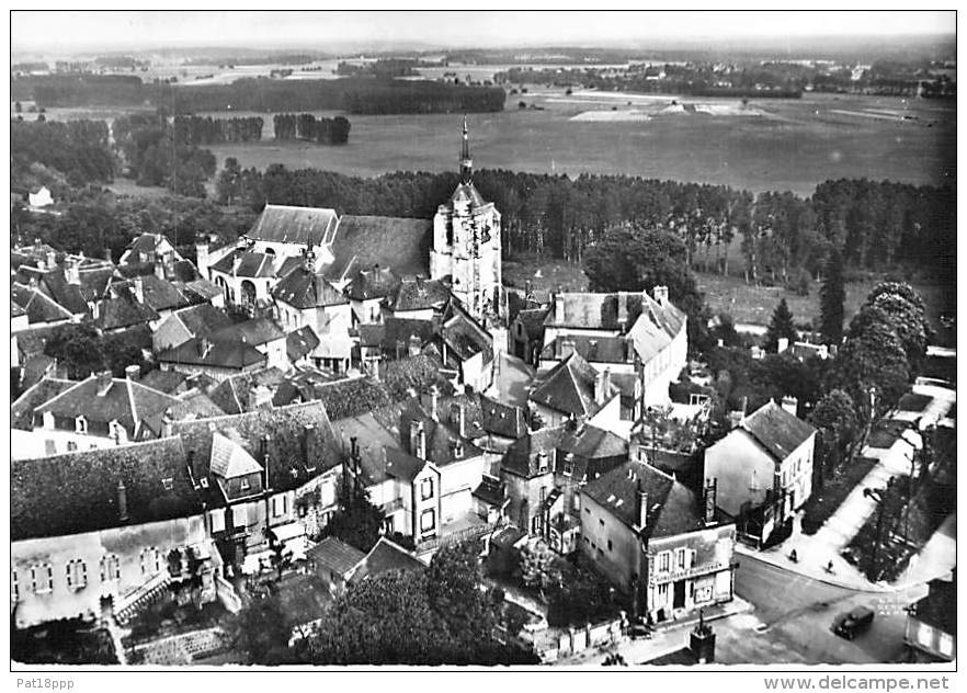 10 - ERVY LE CHATEL : Le Quartier De L'Eglise - CPSM Dentelée Noir Blanc Grand Format - Aube - Ervy-le-Chatel