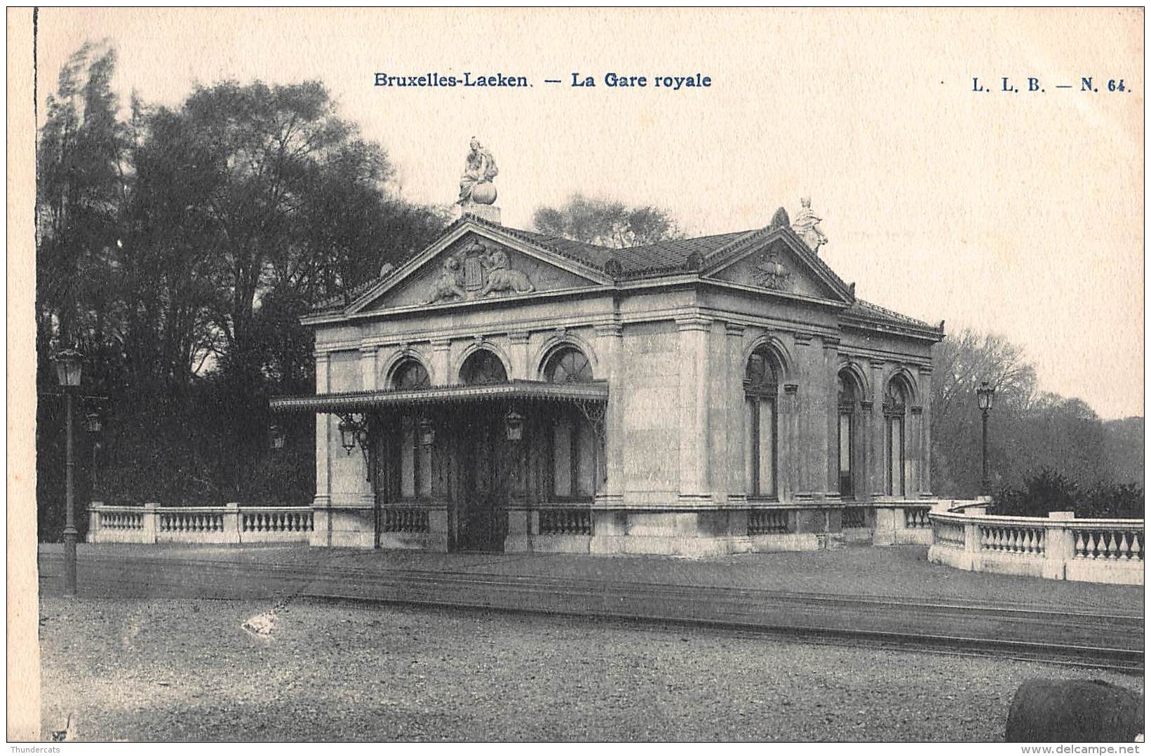 CPA  BRUXELLES LAEKEN   LA GARE ROYALE - Ferrovie, Stazioni