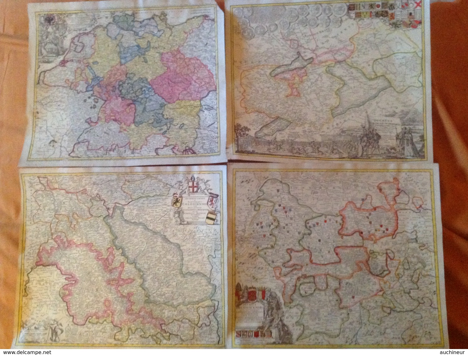 9 Cartes Présentant L'Allemagne Ancienne Et Blasons - Historische Dokumente