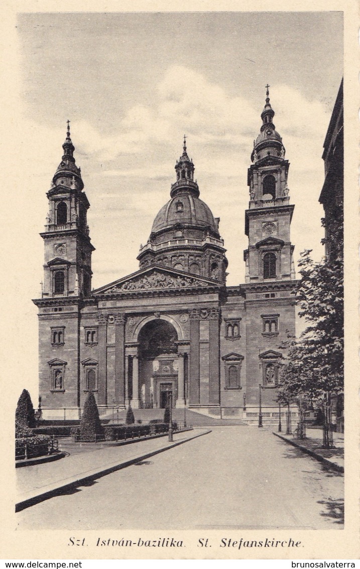 BUDAPEST - La Cathédrale De Saint-Etienne - Hongrie