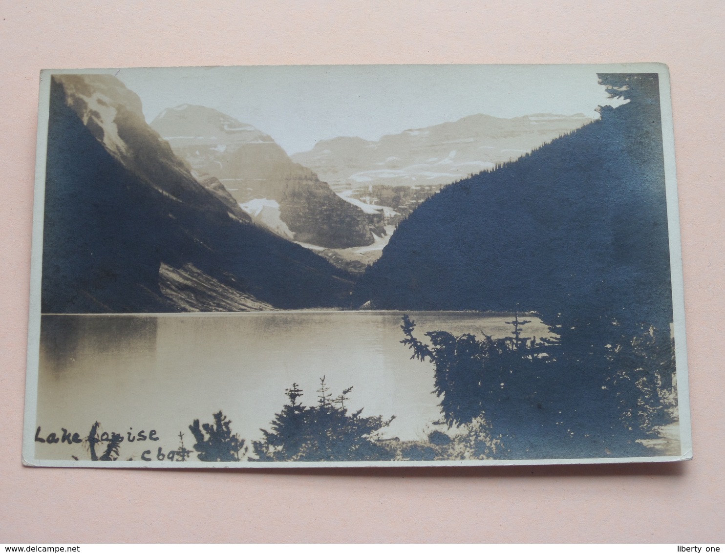 LAKE LOUISE ( Photo Copyright BYRON HARMON ) Anno 19?? ( Zie Foto ) ! - Lac Louise