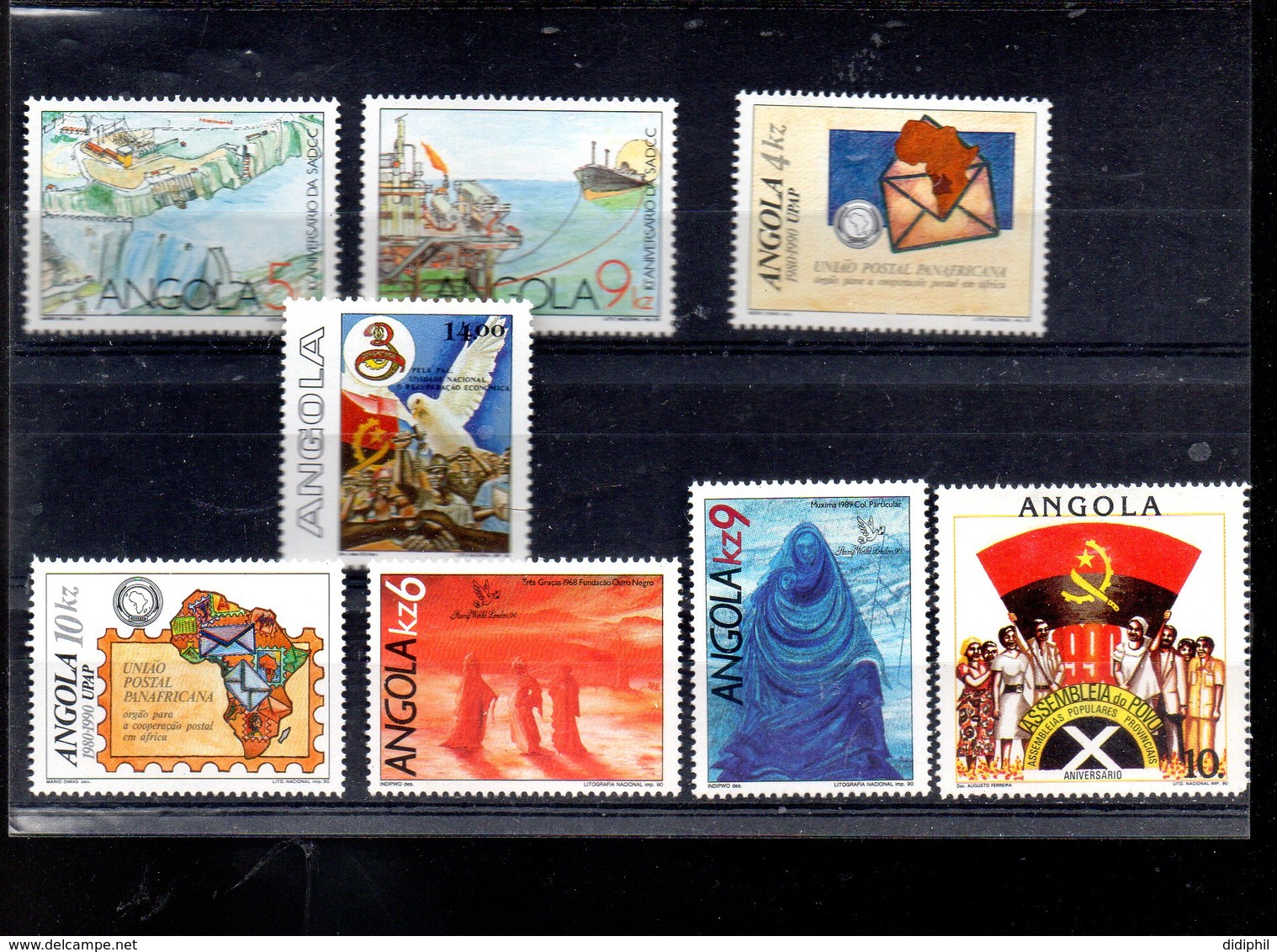 ANGOLA LOT ENTRE 768 ET 815** SUR DIVERS SUJETS DONT PEINTURES ANGOLAISES - Angola