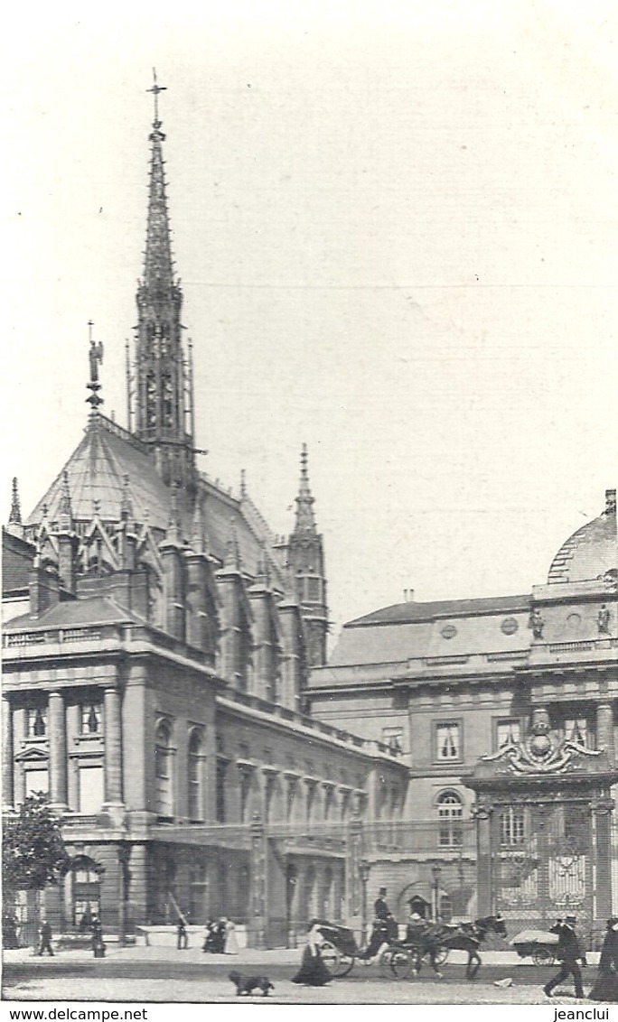 PARIS . LA SAINTE-CHAPELLE . CARTE NON ECRITE - Eglises