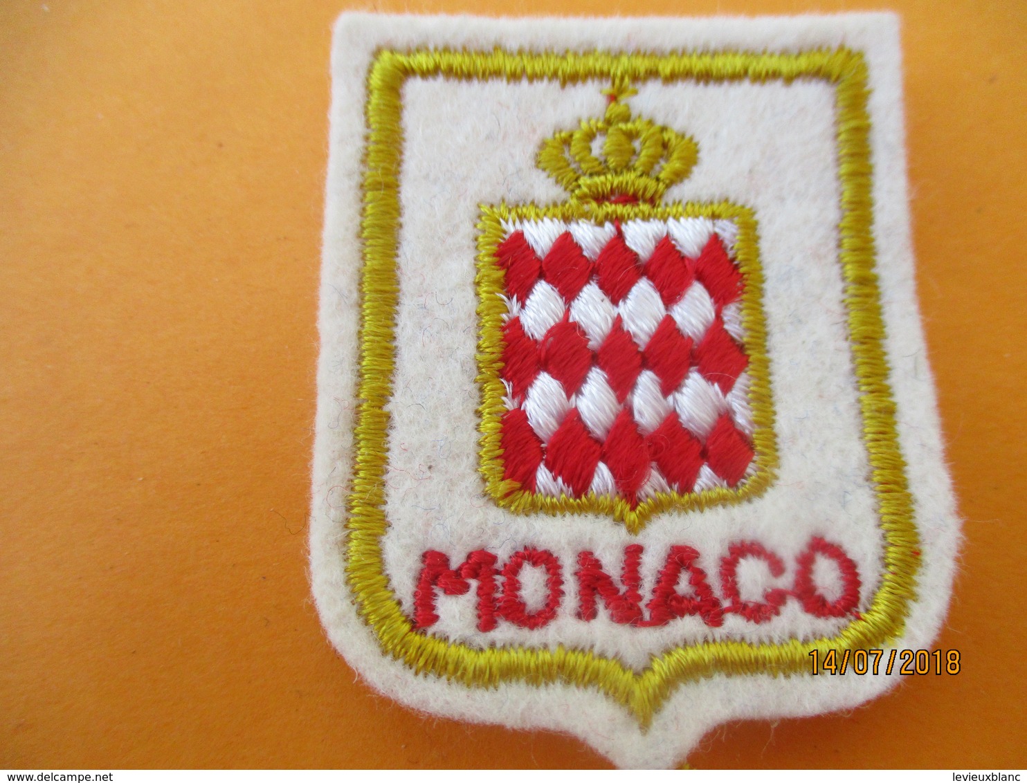 Ecusson Tissu Ancien à Coudre/ Principauté De MONACO/ Monaco / Années 70 - 80       ET210 - Blazoenen (textiel)