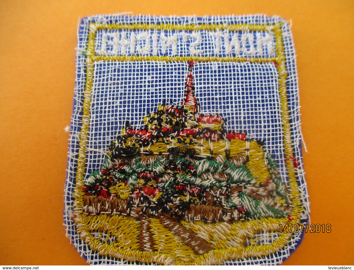 Ecusson Tissu Ancien à Coudre/France /MONT SAINT MICHEL //  Années 1970-1980                ET239 - Patches