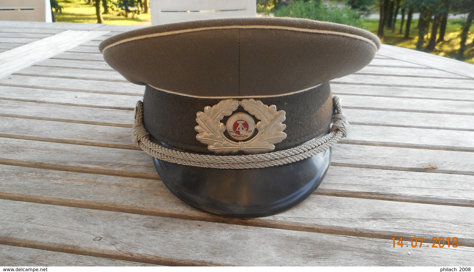 CASQUETTE Officier Infanterie Allemagne De L'Est NVA - Copricapi