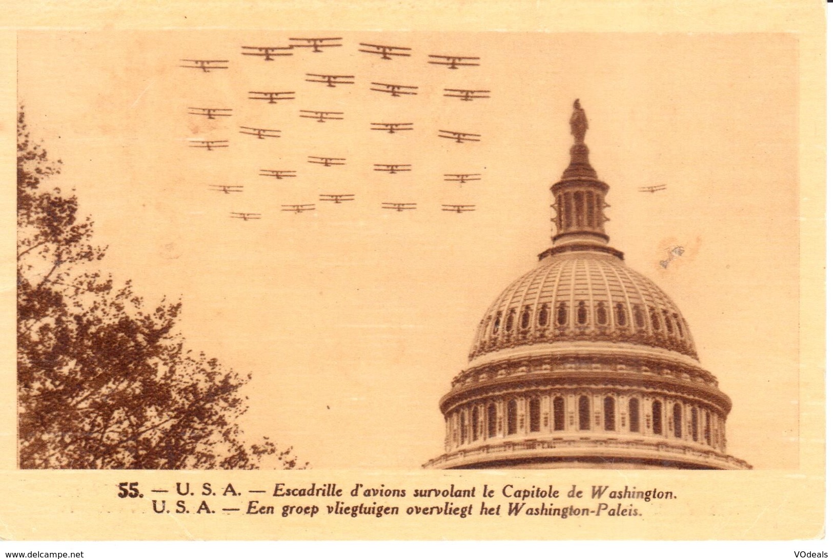 Etats-Unis - Washington DC - Escadrille D'avions Survolant Le Capitole - Washington DC