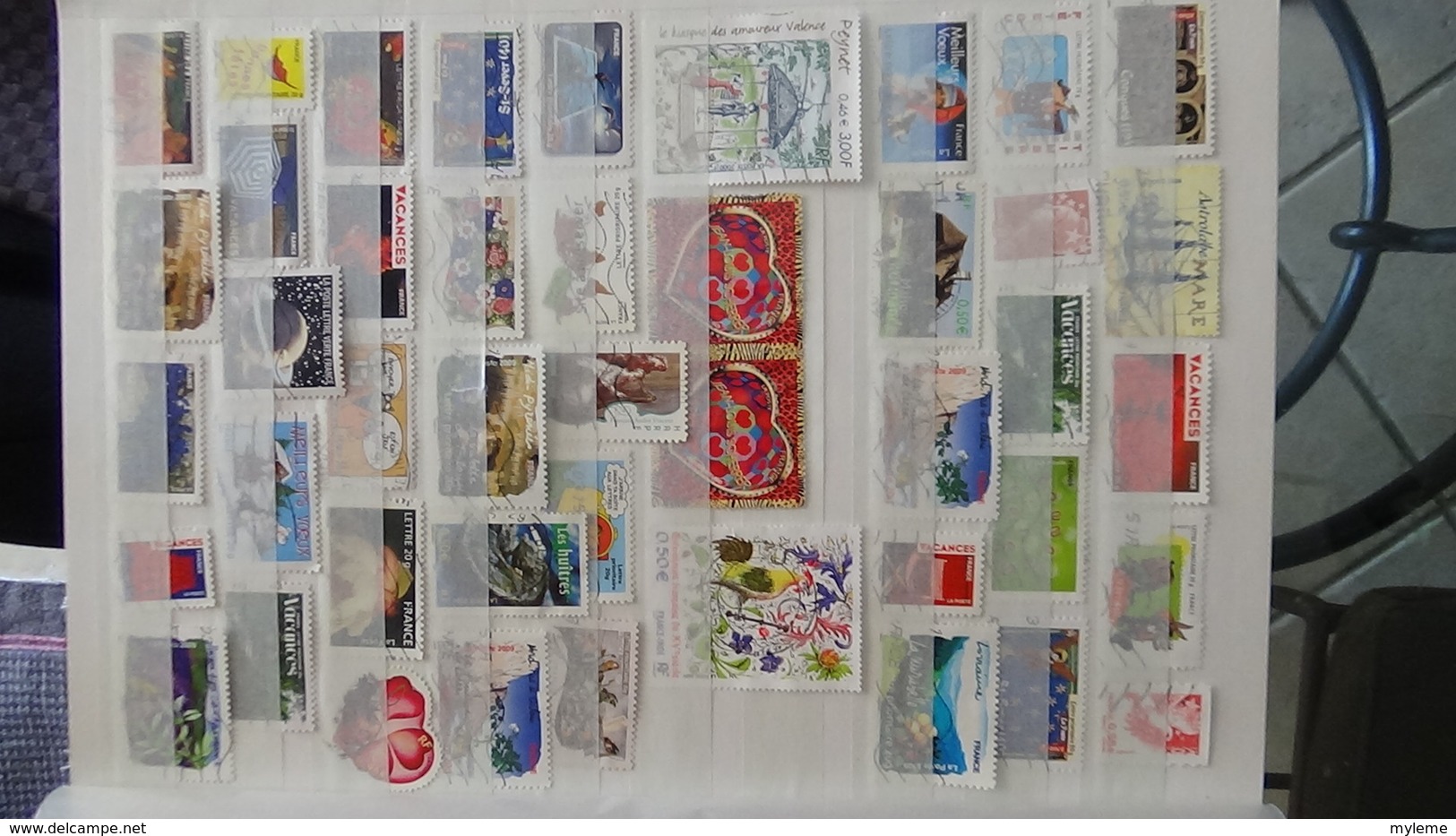 Album de timbres oblitérés de France uniquement en euros. A saisir !!! PORT OFFERT DES 50 EUROS D'ACHAT