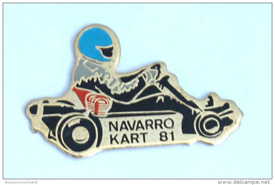 Pin's NAVARRO KARTING 81 - Le Karting Et Son Pilote - H207 - Other & Unclassified