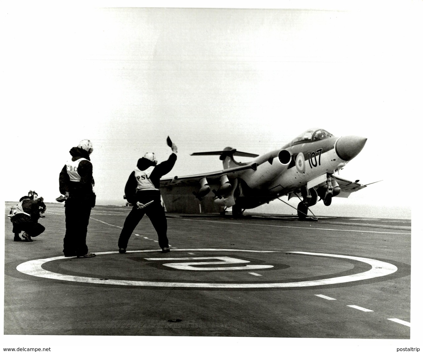 BLACKBURN BUCCANEER  S1 ROYAL NAVY  25 *20 CM  Aviation, AIRPLAIN, AVION AIRCRAFT HAWKER SIDDELEY - Aviación