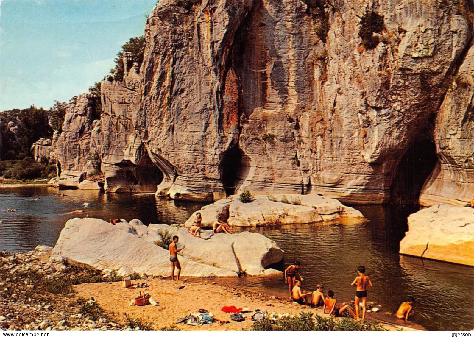 ARDECHE  07  LA VALLEE DU CHASSEZAC  LES FALAISES ET LA BAIGNADE A MAZET PLAGE  CACHET LES VANS - Otros & Sin Clasificación