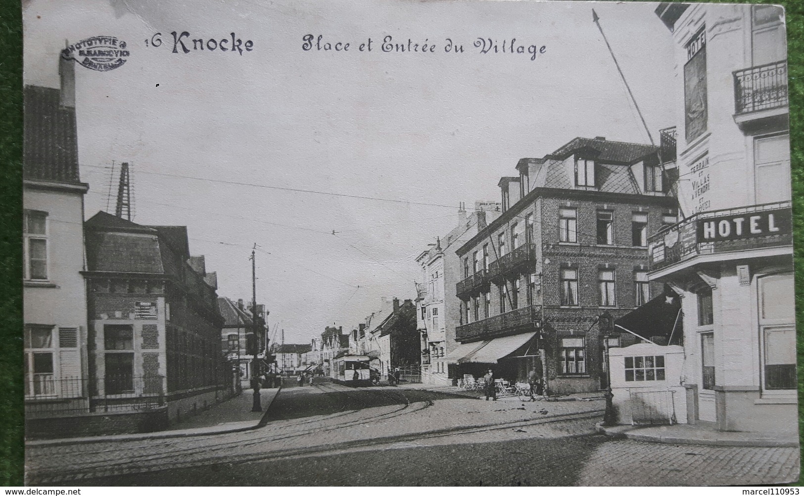 Knokke-place Et Entrée Du Village 1922 (tramway ) - Knokke