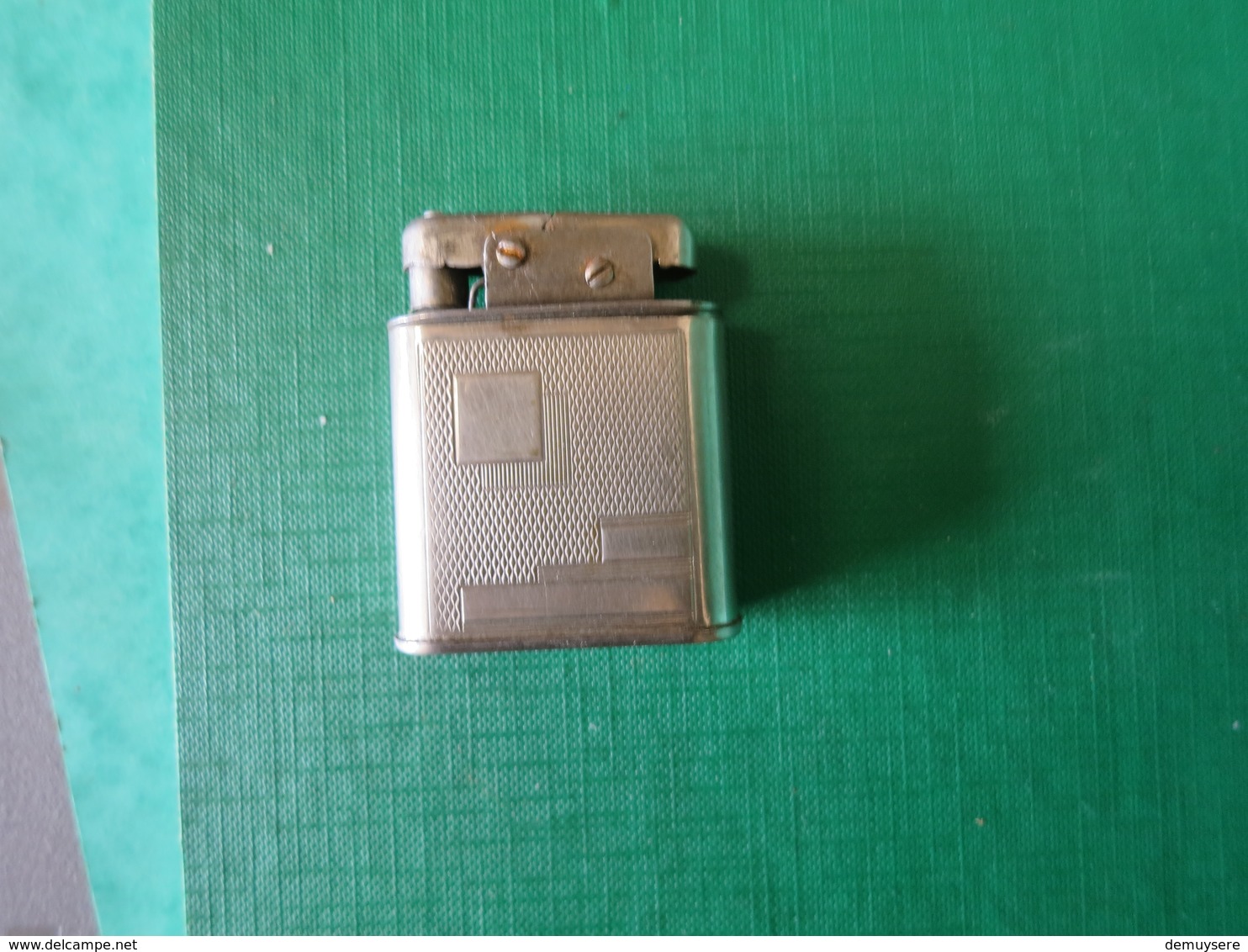 425 - BRIQUET D'ESSENCE - PETROL LIGHTER - BENZINE AANSTEKER - - Other & Unclassified