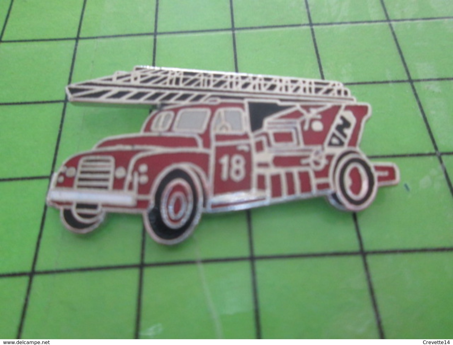 312B / PINS PIN'S Rare Et De Belle Qualité : THEME POMPIERS / GRANDE ECHELLE ANNEES 50/60 - Firemen