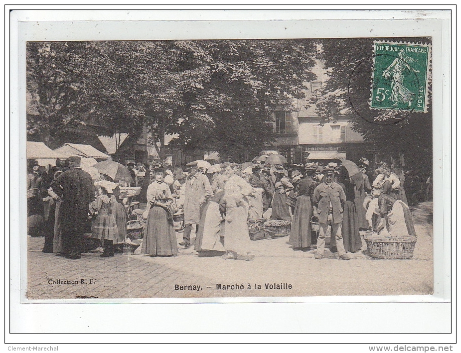 BERNAY - Marché à La Volaille - Très Bon état - Bernay