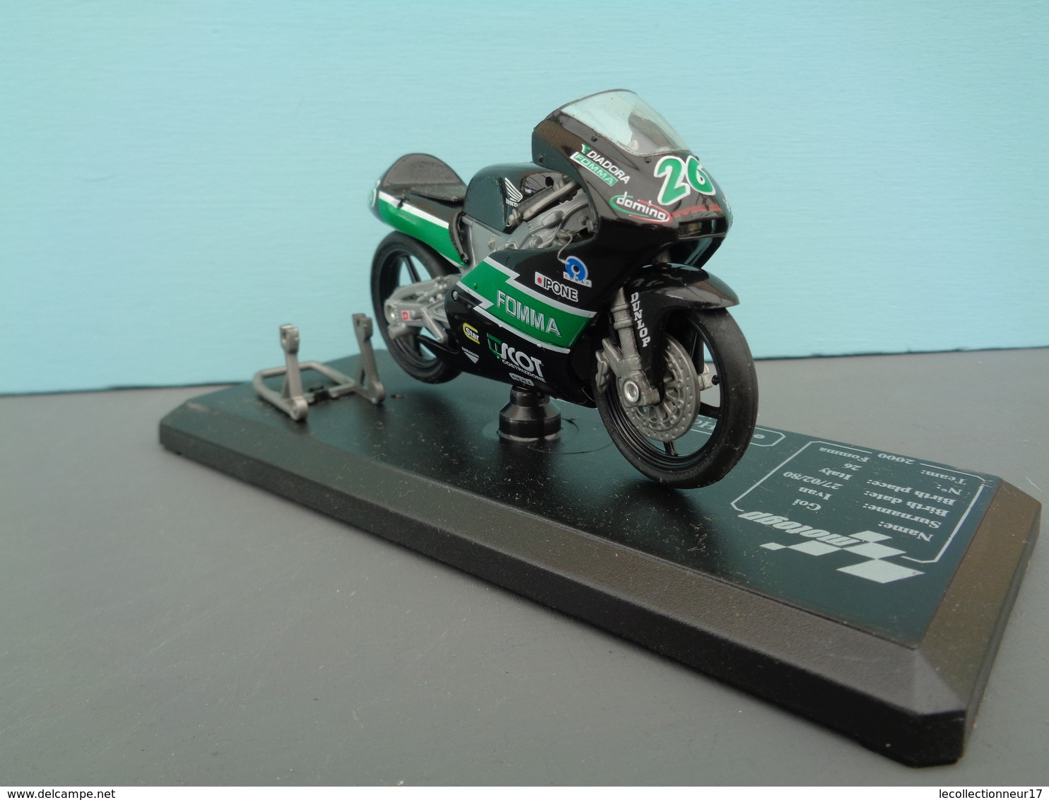 Moto Honda 125 Cc RS Pilote 26 Ivan Goi Marque Majorette échelle 1/18 ème Réf 17 - Motos