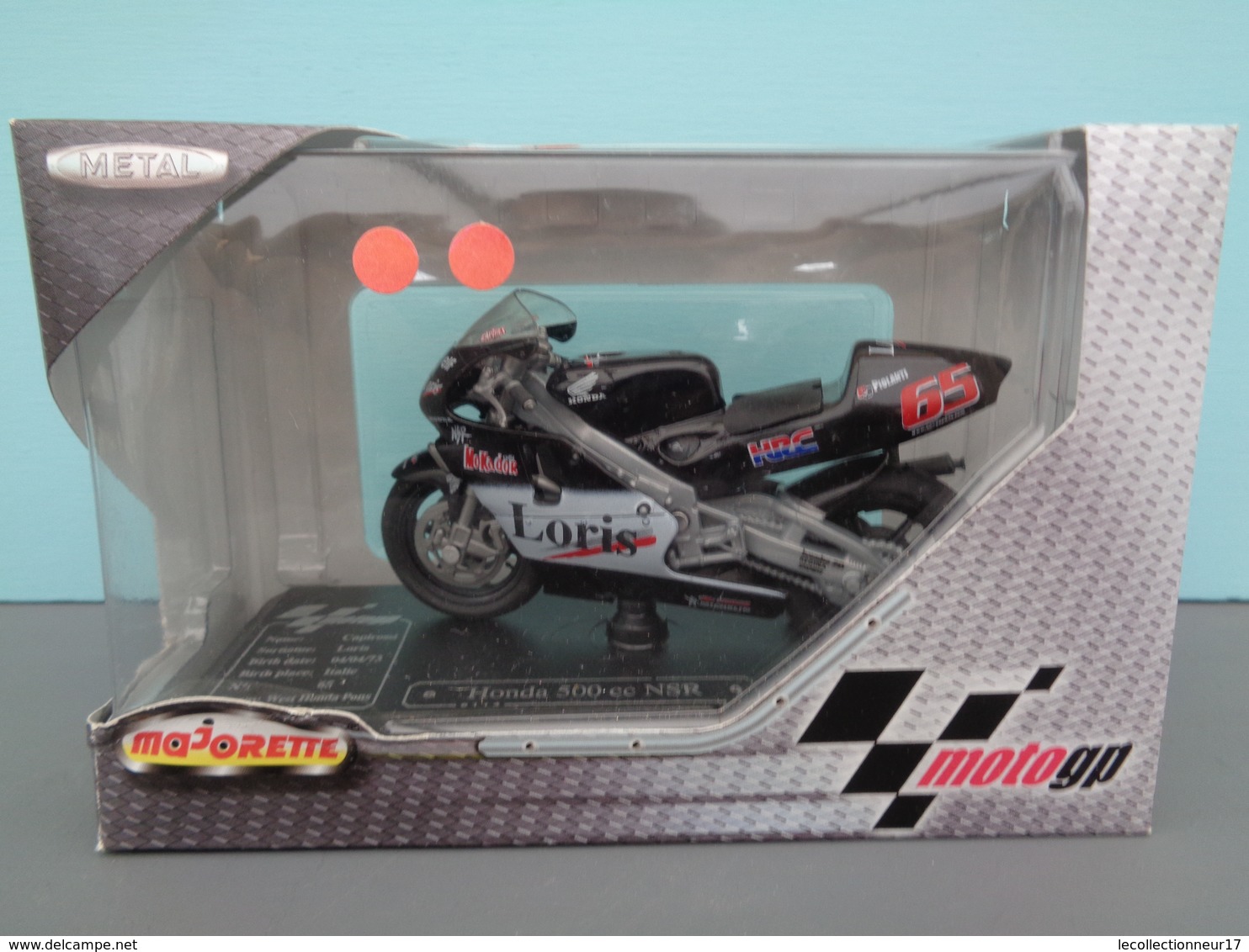 Moto Honda 500 Cc NSR Pilote 65 Loris Capirossi Marque Majorette échelle 1/18 ème Réf 22 - Motos