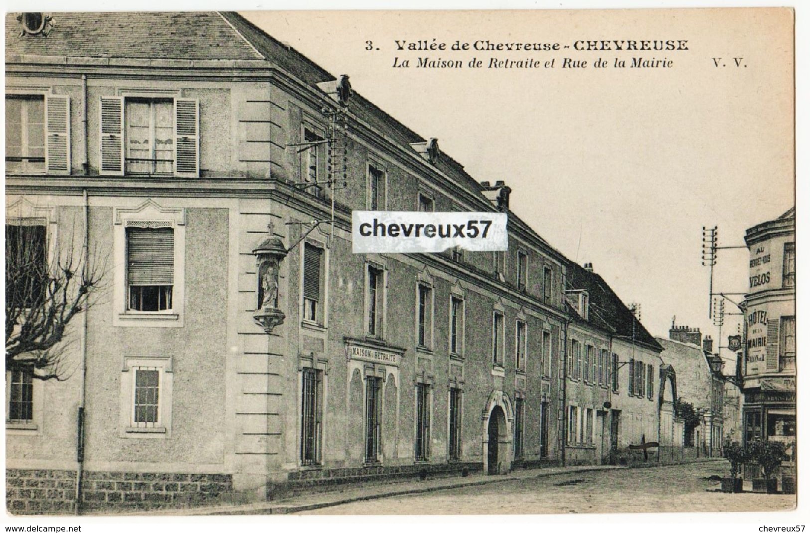 LOT 62 - VILLES ET VILLAGES DE FRANCE - Yonne - Seine-et-Oise - Vendée - Montauban
