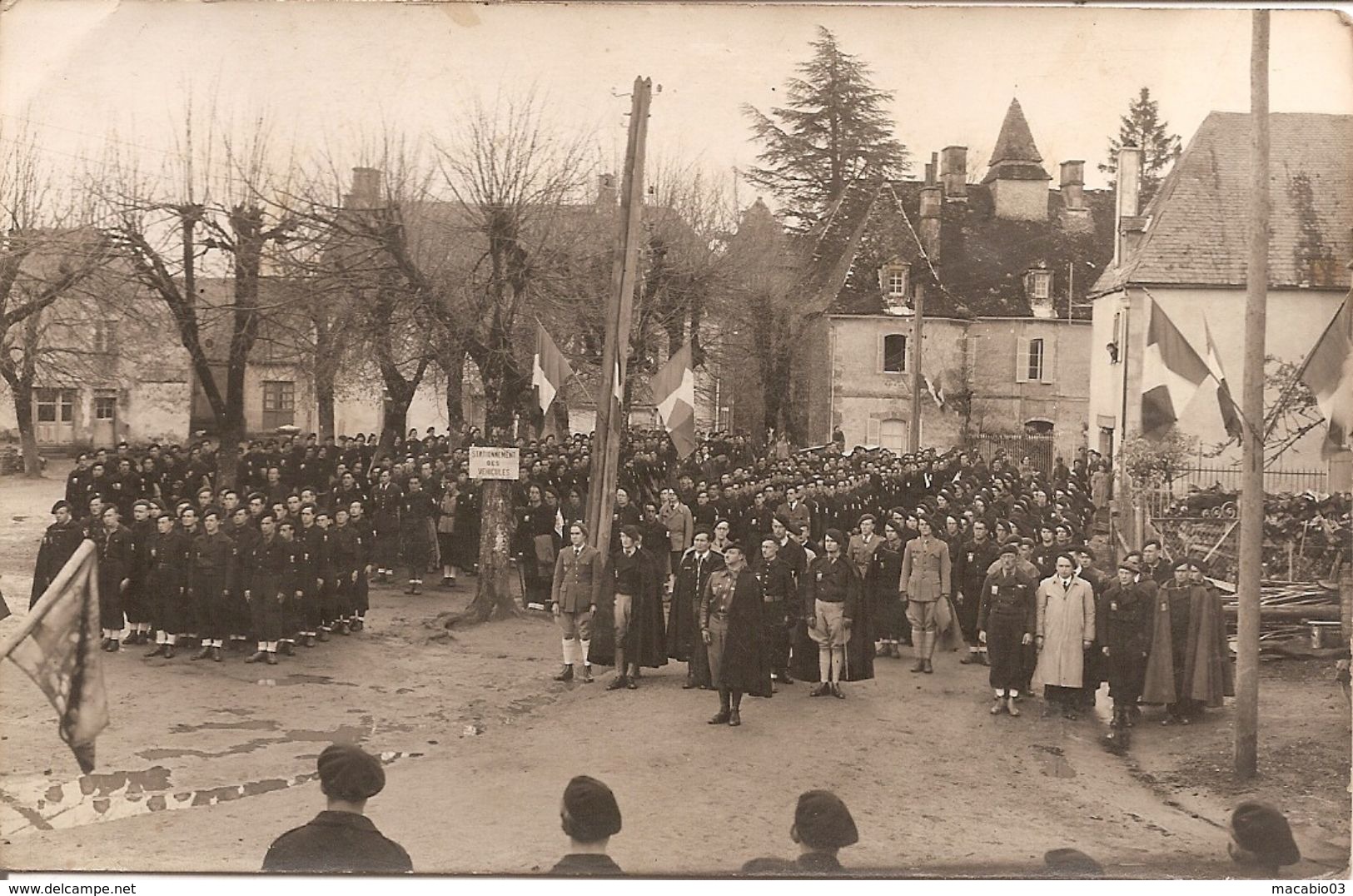 19 Corrèze : Lapleau Carte Photo Cérémonie Des Chantiers De Jeunesse Réf 4527 - Autres & Non Classés